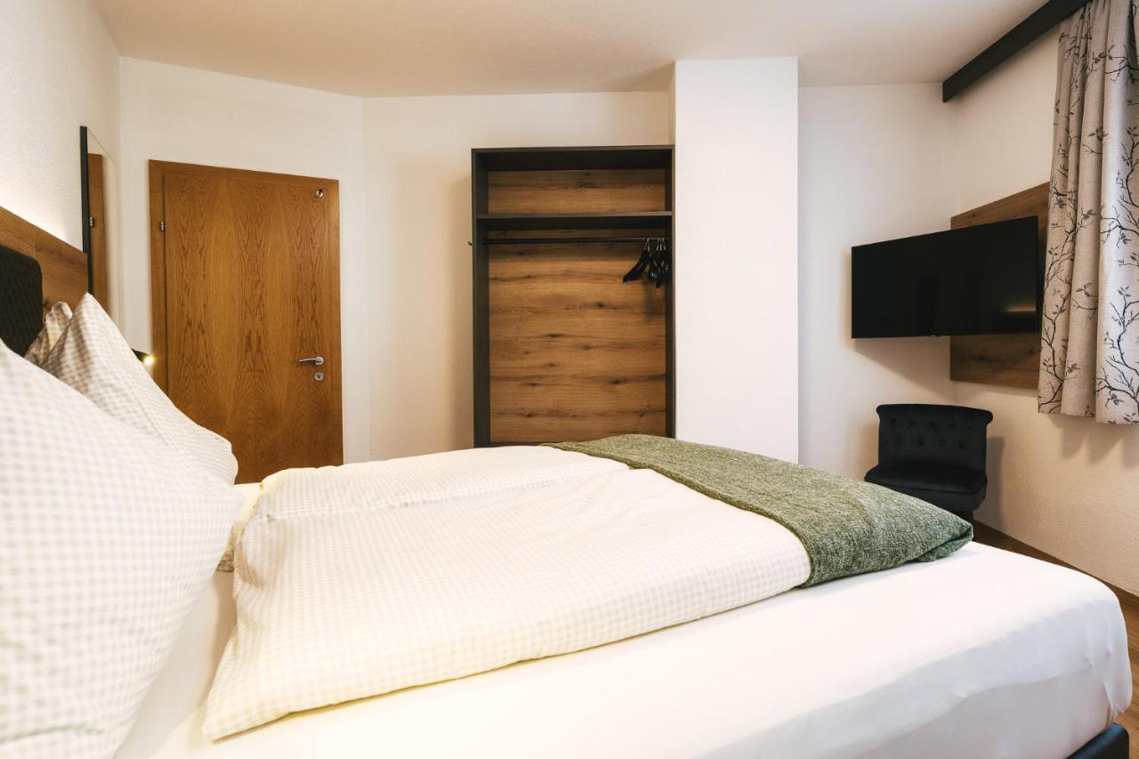 Camping Dreilaendereck Blockhuetten & Apartments Ried im Oberinntal Kültér fotó