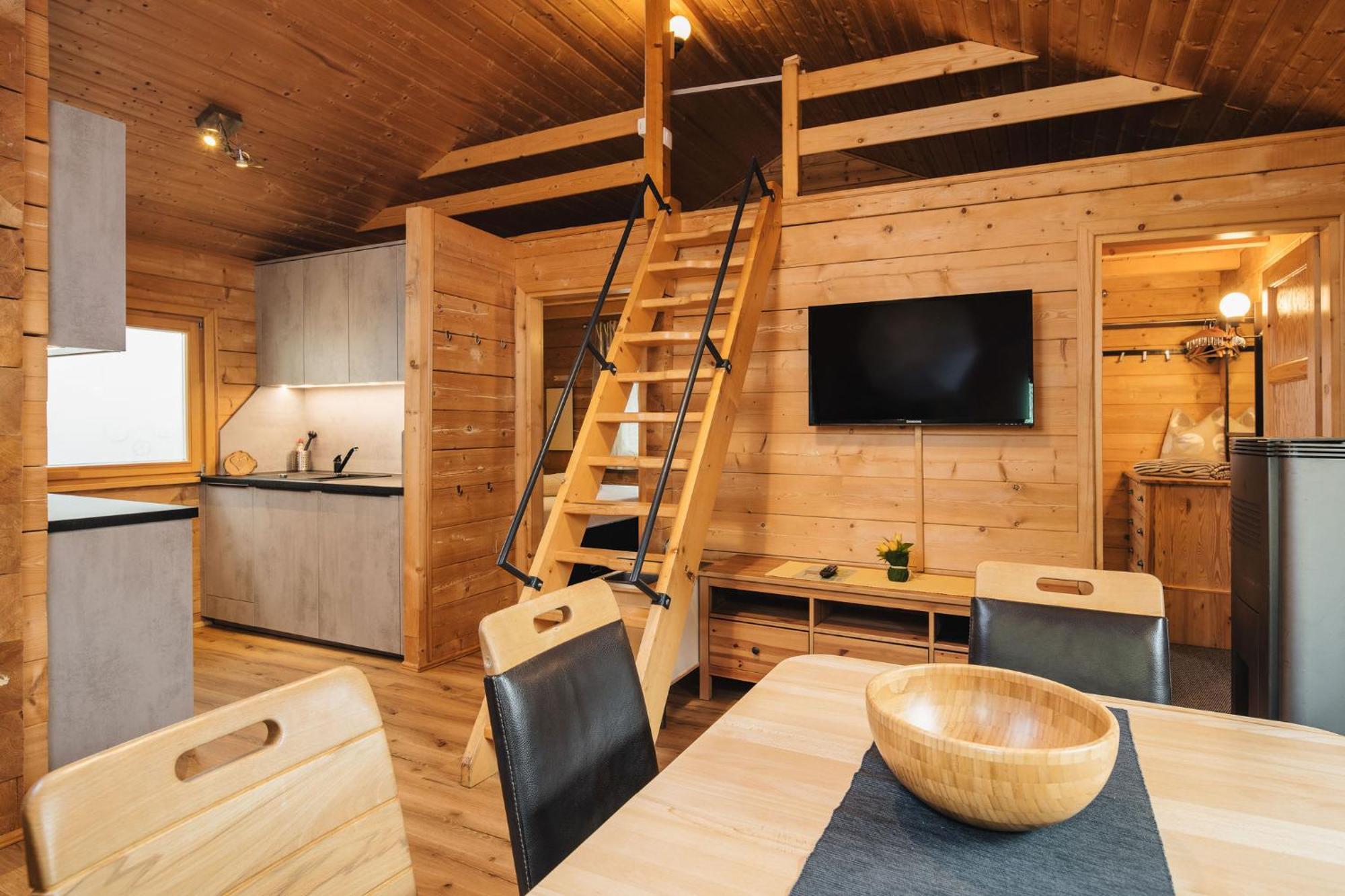 Camping Dreilaendereck Blockhuetten & Apartments Ried im Oberinntal Kültér fotó
