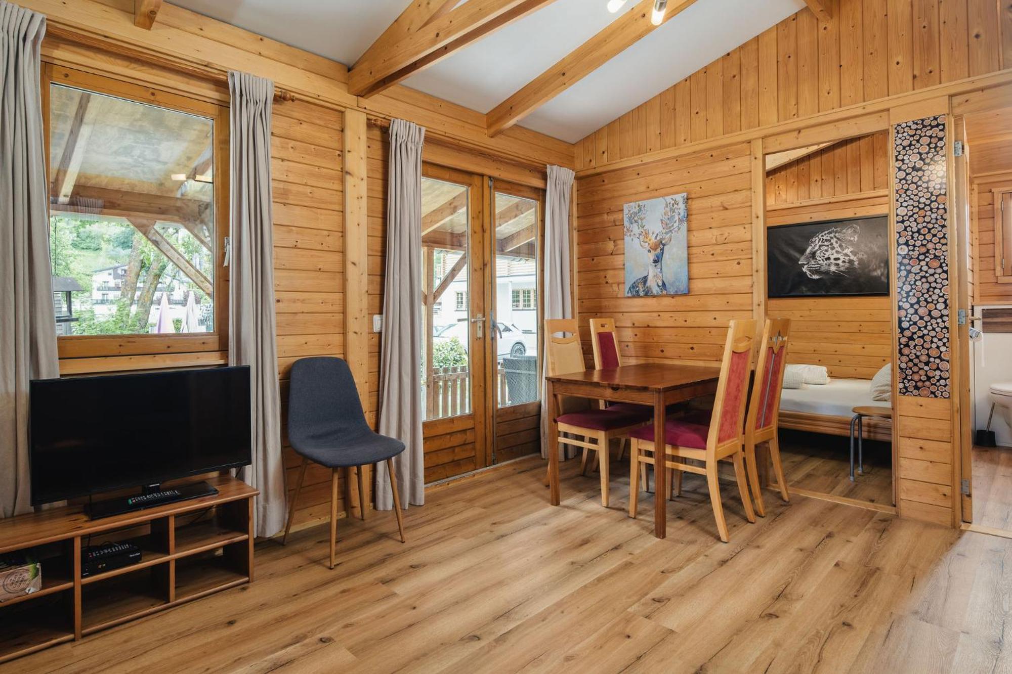 Camping Dreilaendereck Blockhuetten & Apartments Ried im Oberinntal Kültér fotó